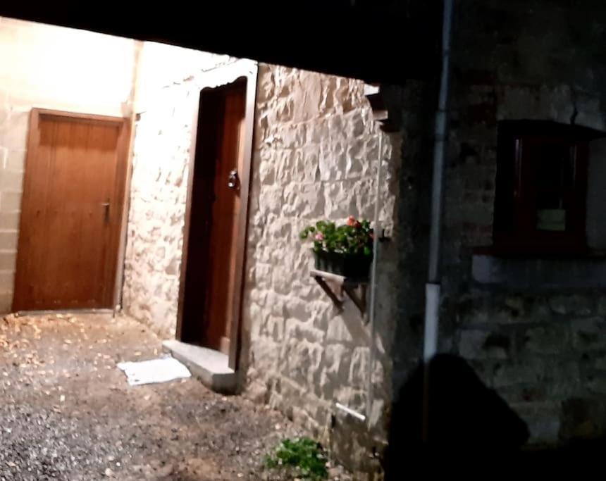 Les Chavautes Villa Scy Екстериор снимка